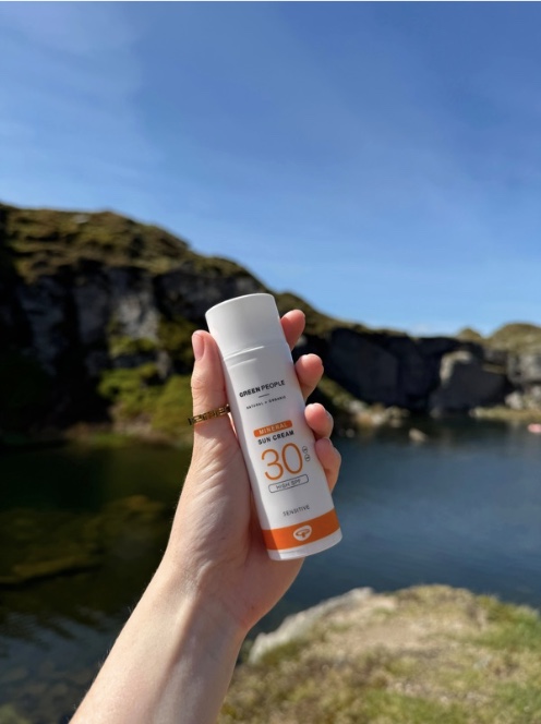 Hiking in Broadsands Beach, Devon